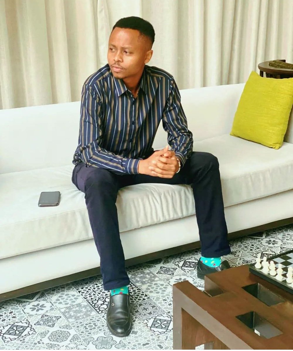 BernardKavuli's tweet image. HAPPY 27th Birthday my TWIN brother Billy.