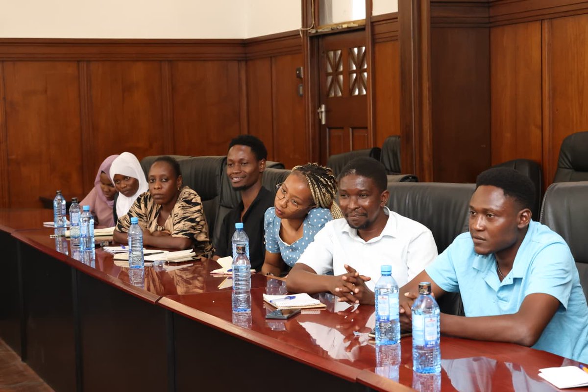 Sleak_Community Organisation tweet media