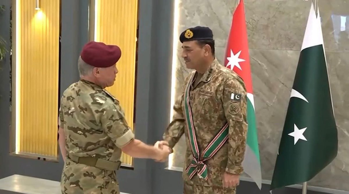 Jan_Achakzai's tweet image. Pakistan&apos;s Military diplomacy at its peak.
#FieldMarshal 
🇵🇰🌹