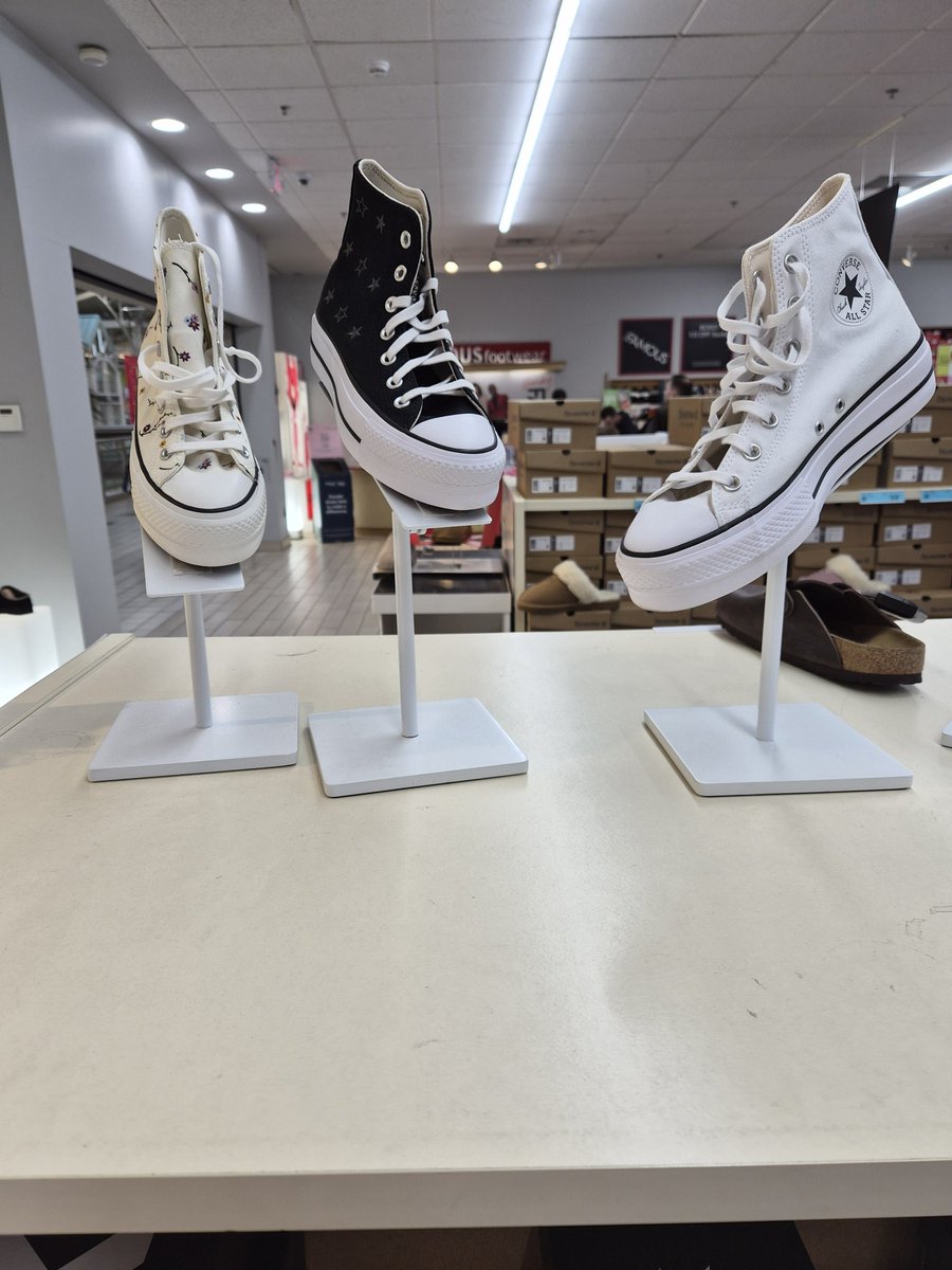 1_GoddessSerena's tweet image. You know what to do.
I want both white pairs &amp;amp; the boots. $75 each.