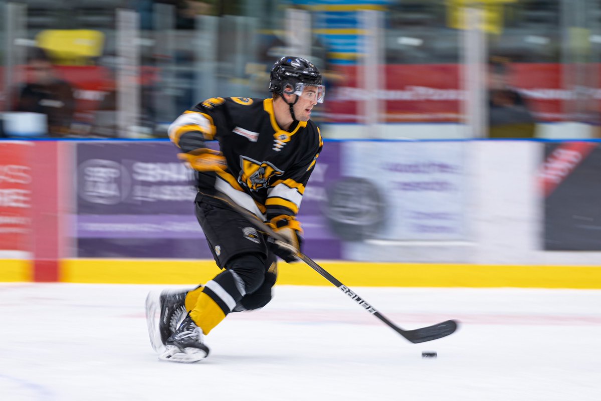 The Express have announced today that defenceman Mitch Kneidel and forward Cole Balkovec have been placed on Long-Term Injury Reserve (LTIR).

“You never want to deliver news that a player will be out for an extended period of time, but this is the update we’ve received from our