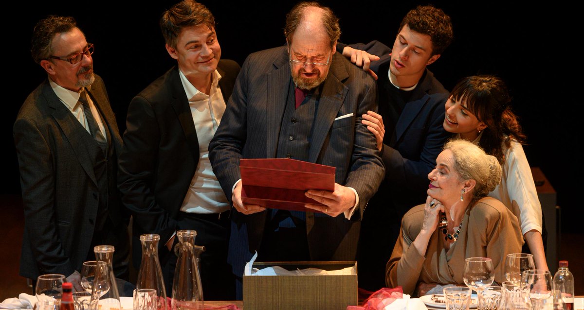 Menudo viajazo teatral este #IMPPou, qué imprescindible es <a href="/Impres_TVE/">Imprescindibles TVE</a> en <a href="/la2_tve/">La 2</a>.