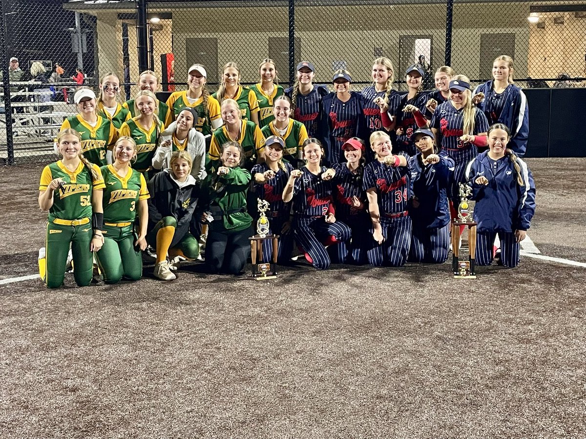 We were back on the field yesterday for PGF State and the girls had a day!  The team went 6-0 on the day to claim the PGF State Championship!  The team chemistry grew with every game and we can’t wait to get back out there next weekend for the Owl City Top 30 Elite!