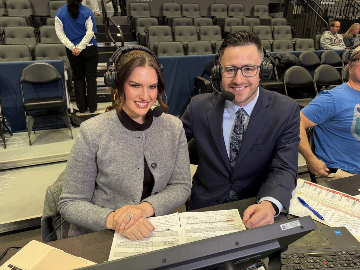 Sunday Funday - <a href="/UConnWBB/">UConn Women’s Basketball</a> hosts <a href="/OhioStateWBB/">Ohio State Women’s Basketball</a> coming up at 12pm ET on <a href="/peacock/">Peacock</a>! Back with my guy <a href="/BrendanGlasheen/">Brendan Glasheen</a>