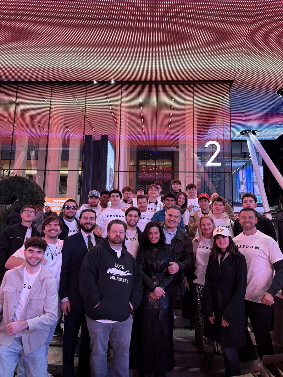 JackPosobiec's tweet image. Thank you to @DaveMcCormickPA and @DinaPowellMcC for stopping by with the TPUSA team yesterday at MSG!!