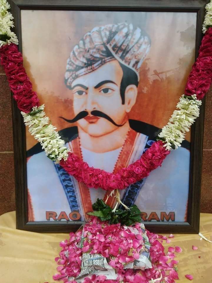 काट डारे कटक ,पछाड़ डारे गोरे सब ,
मार-मार गोरों के, गरूर गरब गारे हैं I
धन्य तुलेसिंह राव, यदुकुल चंद आप,
ऐसे फिरंगिन को, तें ही मान मारे हैं II
-- आज 16 नवम्बर को, नमन करते हैं अपने शूरवीर पुरखों को, जो "लाल घाटी" नसीबपुर, नारनौल की रणभूमि में जूझे गए थे । जय वीर भूमि अहीरवाल