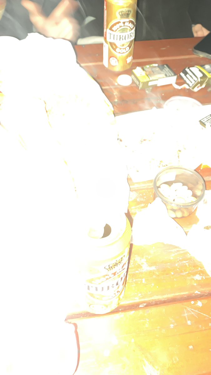 absolutask's tweet image. #hellotwitter geriye değil deliye döndük #alkölmaxxing