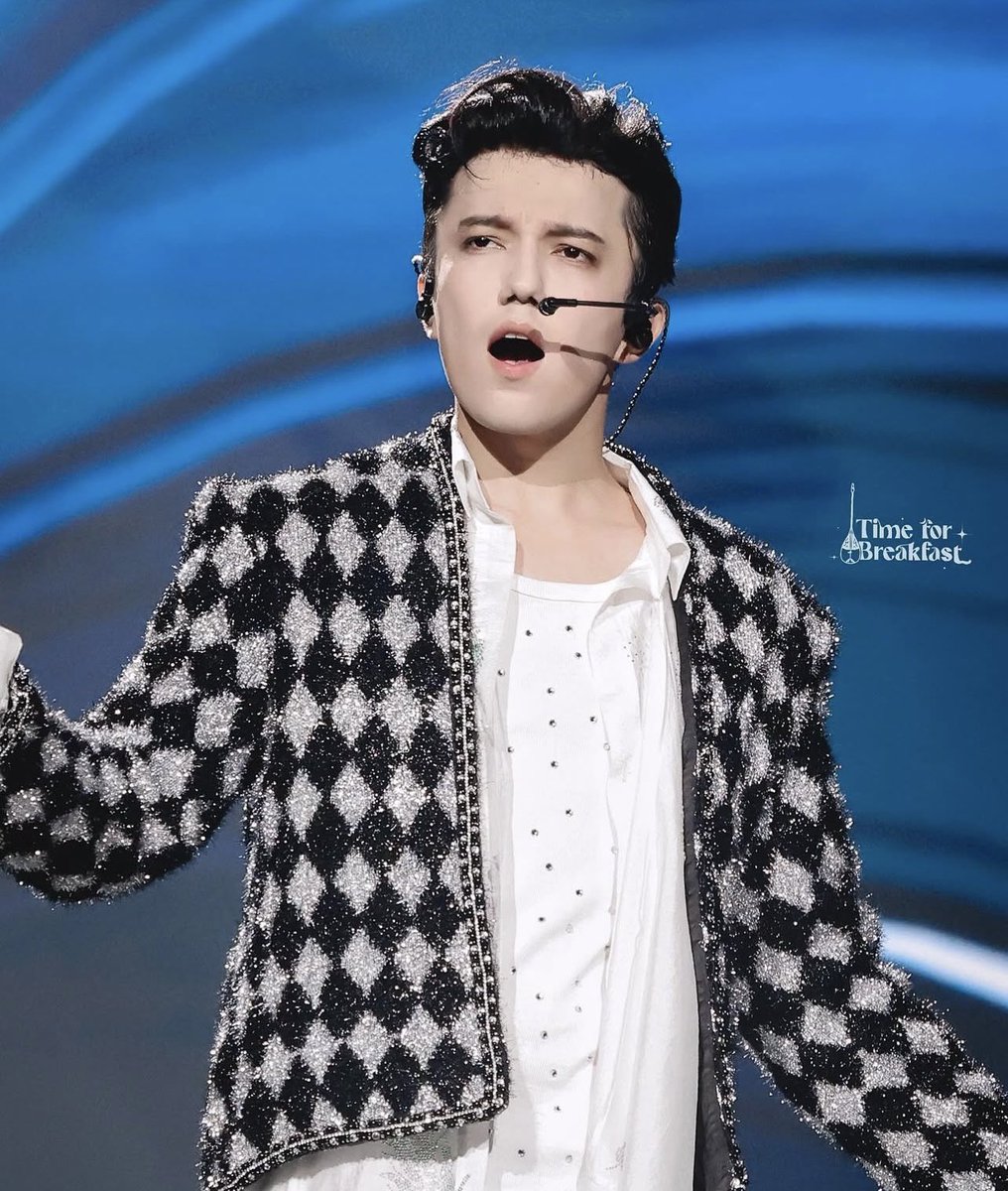 Damos comienzo a otra semana de apoyo a <a href="/dimash_official/">Dimash Qudaibergen</a> en X. 

Objetivo 👉🏻 generar tendencias para que más personas puedan conocerle. 

Para colaborar:
▪️Retuit 
▪️Contestar con esta fórmula 🔽

PYRAMIDS ECHO FESTIVAL 
#DimashQudaibergen 
Extraordinary Voice