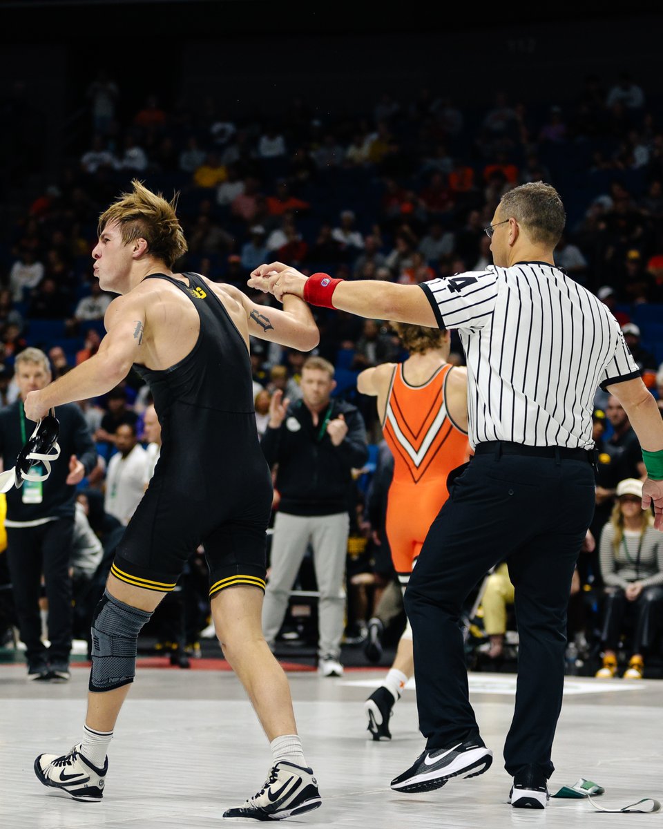 Iowa Hawkeye Wrestling tweet media