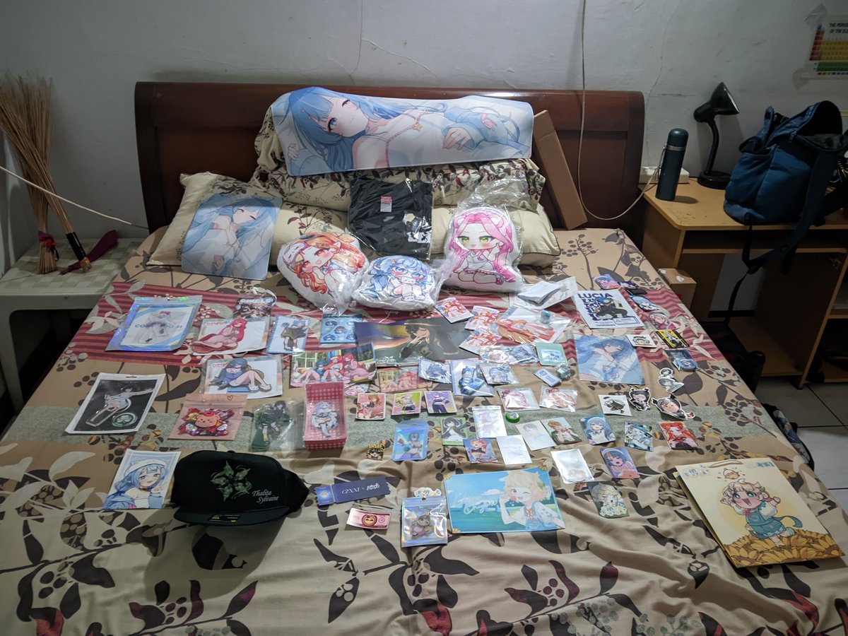 akshmrt13's tweet image. Eeeee........ OTSUFUROOO...... Seru banget gokil, thank you all 😋😋... Gimana ini tag nya yak banyak banget buset