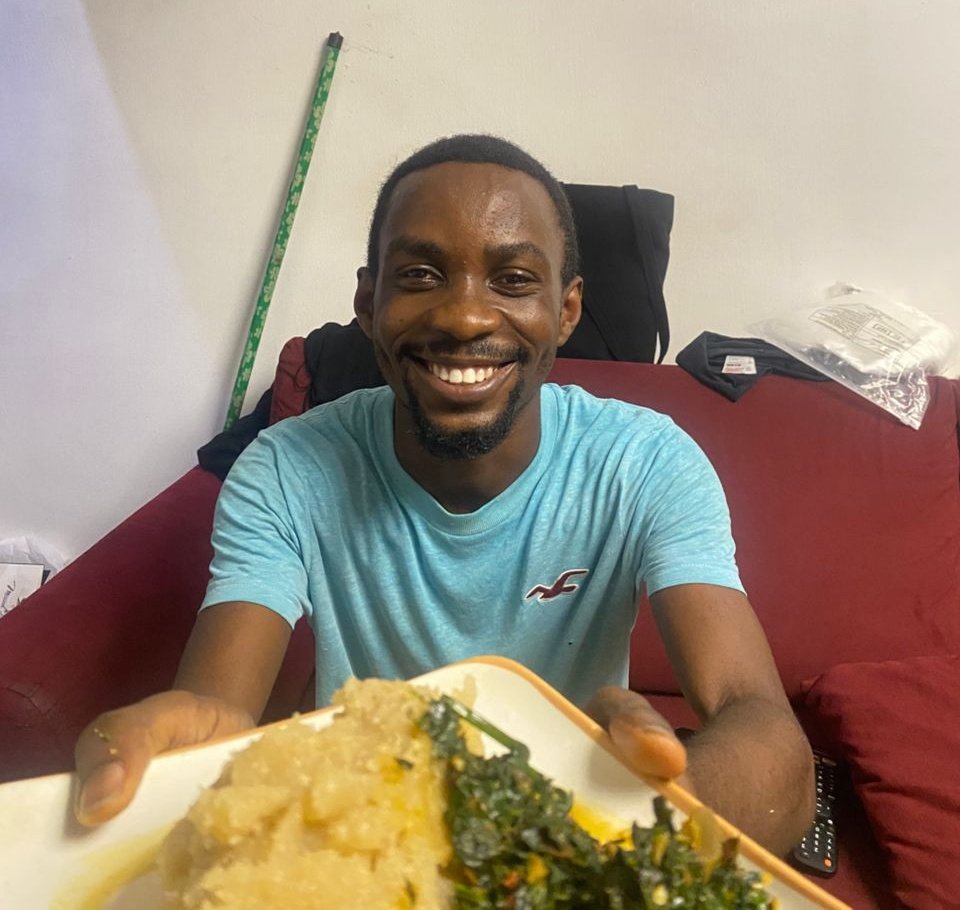 Babatade_Samuel's tweet photo. JACOB: Your Birthright or Eba and Vegetable?

ESAU: https://t.co/gYtU1jsWek