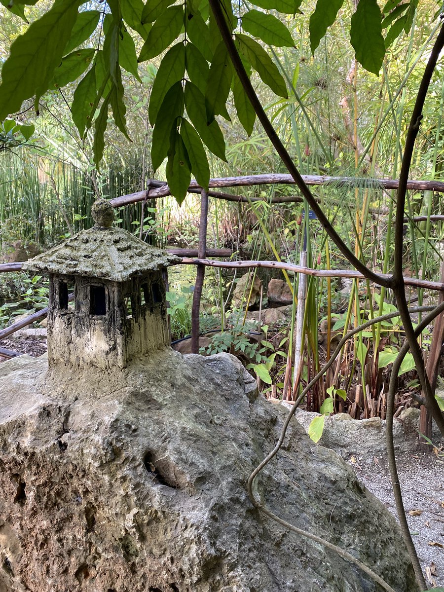 ArtCodeSpark's tweet image. انتهى وقت الإيجازة... 🌝✨