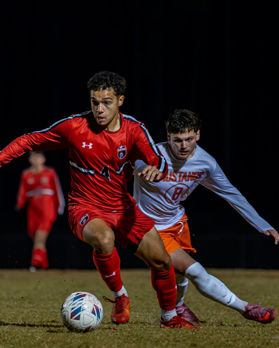 sporting_jax's tweet image. What a night of soccer! Friday’s Creekside v Mandarin matchup was a blast🎉

#FNLHS | #SportingJAX