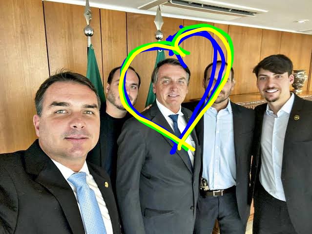 RossinaReis's tweet photo. @tarcisiogdf Eis o Preferido. https://t.co/Evzv9x2sC0