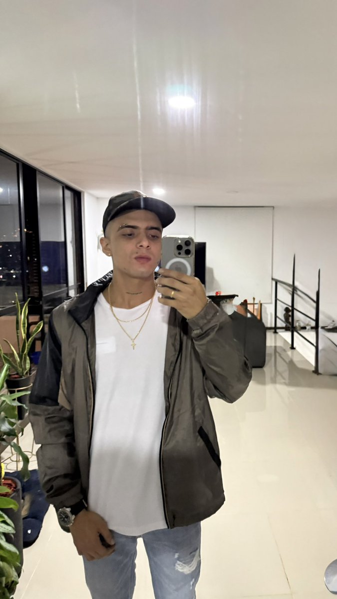 ToroMuñoz tweet media