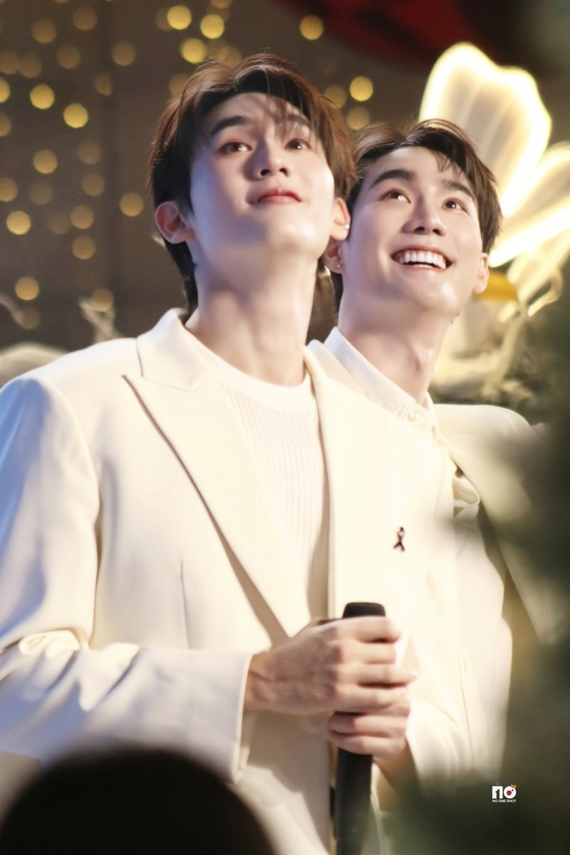 เข้าใจพี่ฟอสทุกอย่าง 

FB 9TH DESTINY CLINIC 
#DestinyClinicxForceBook
#fforce_ #kasibook 
#NOONESHOTXFB