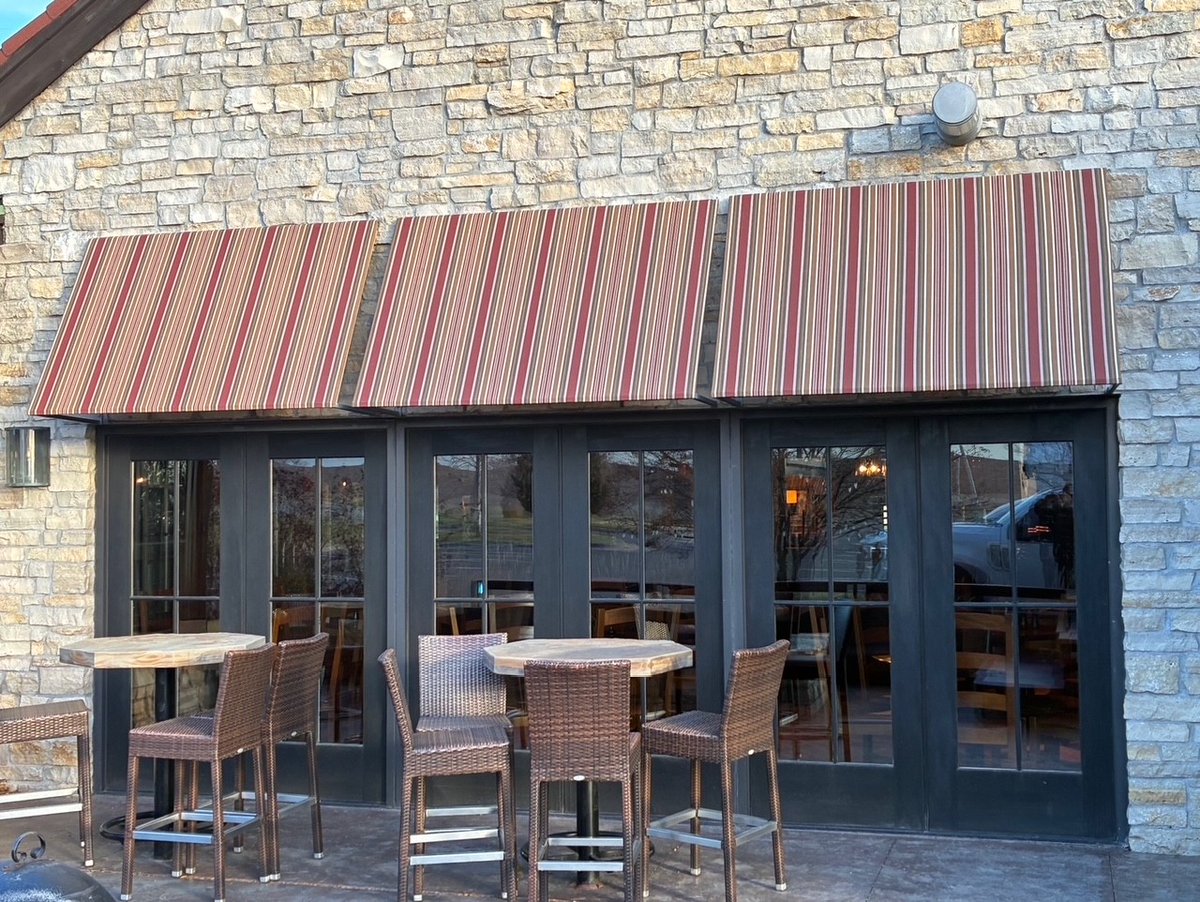 A customer in Burnsville, MN recently had their stationary awnings recovered by Hoigaard's.