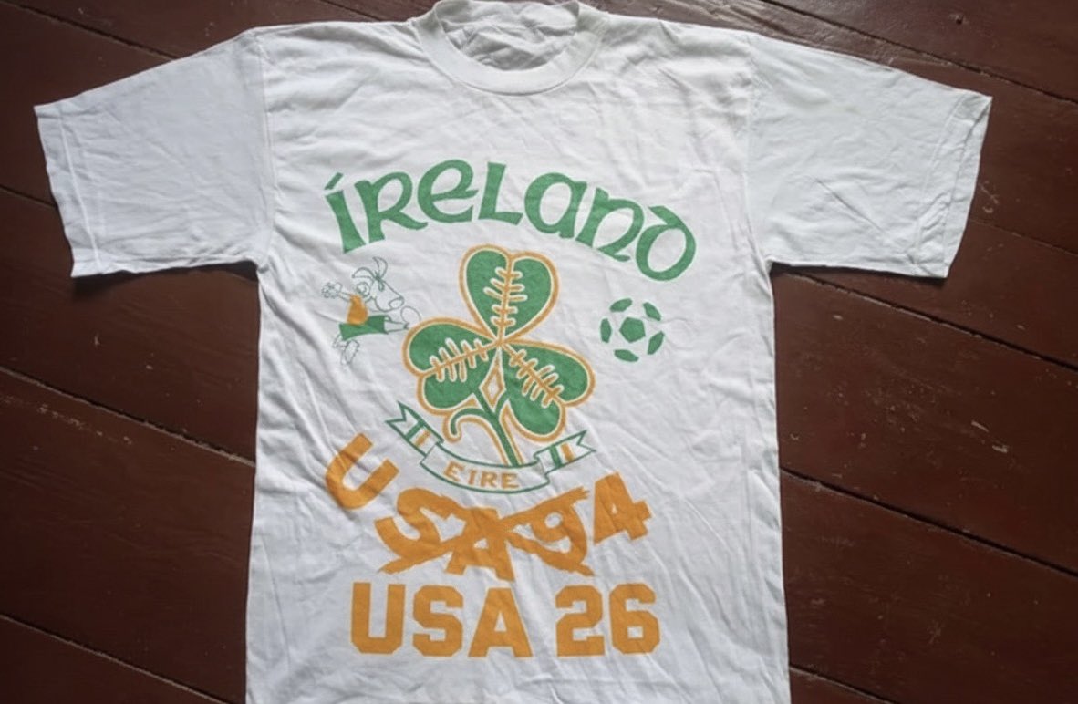 Find an old item of clothing you’d like to freshen up? Pop into us!

#COYBIG #HUNIRL #thezipyard