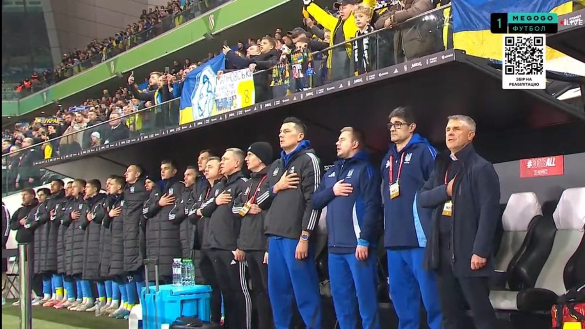 Amazing_Johnny_'s tweet image. The whole country is waiting for the victory of the Ukrainian National Team 🇺🇦🙏🏻 ! Put your soul and body on the field, guys, but do it - give victory to the whole country and the Armed Forces of Ukraine ✊️🇺🇦 ! Glory to Ukraine 🇺🇦 !
#Ukraine 🇺🇦 #Iceland 🇮🇸  #WC2026 ⚽️ #WCQ2026