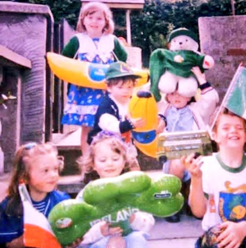 Rolling back the years! 🇮🇪 

Unbelievable scenes! ☘️ 

#COYBIG