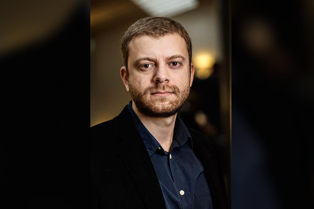 Yarın 09.30'da İstanbul 71. Asliye Ceza Mahkemesi'nde Saraçhane davası, 10.30'da ise İstanbul 51. Asliye Ceza Mahkemesi'nde attığı bir tweet nedeniyle tutuklanan Akademisyen Emrah Gülsunar’ın duruşması var.

İki duruşmada da hukuksuzluğa karşı dayanışmamızla, adalet talebimizle,