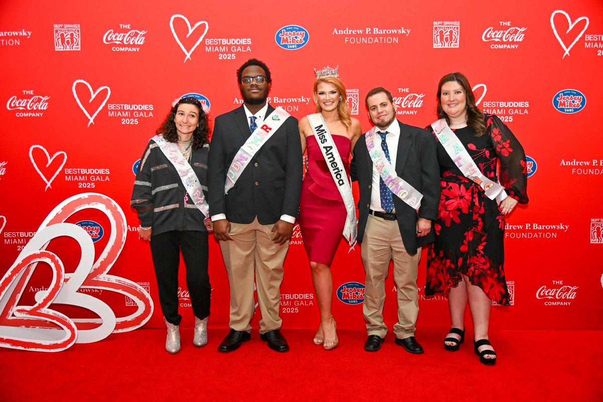 MissAmerica's tweet image. Last night with @bestbuddies ❤️📸
#MissAmerica #BestBuddies #InclusionMatters