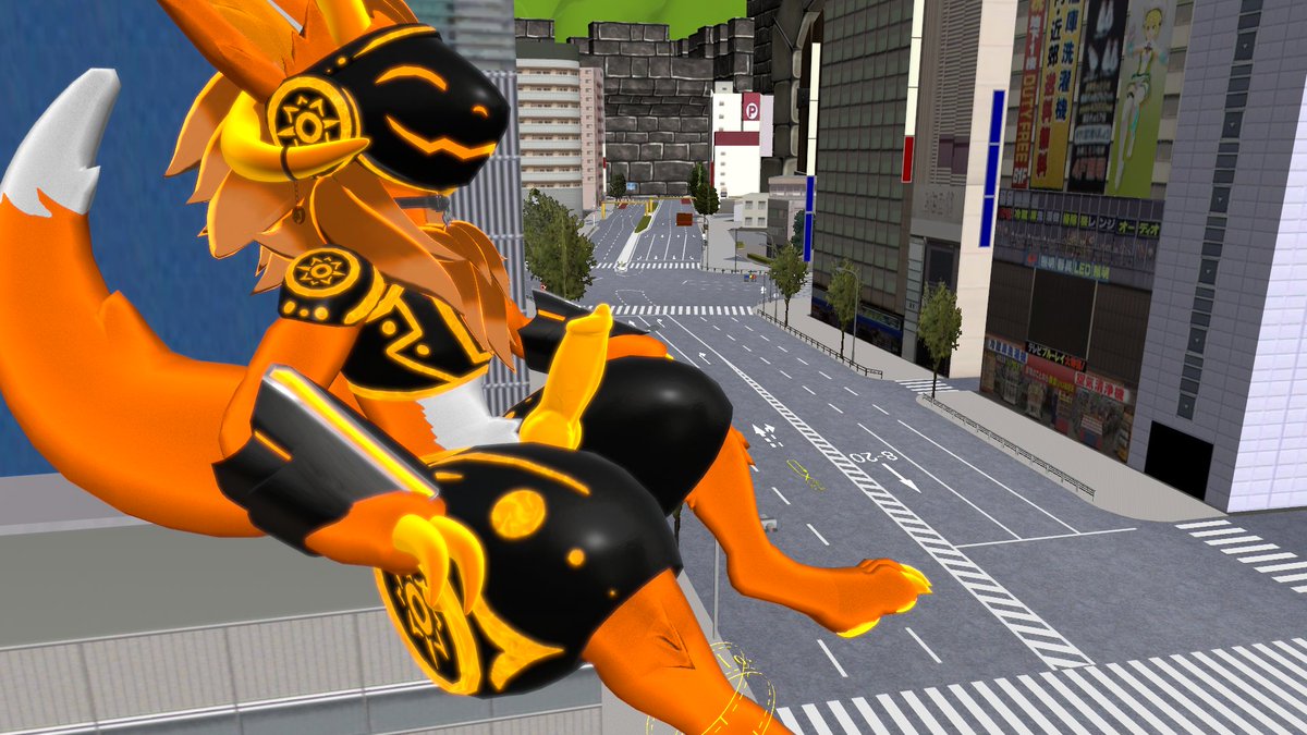 SolarisToaster's tweet image. If I fit i sit :3