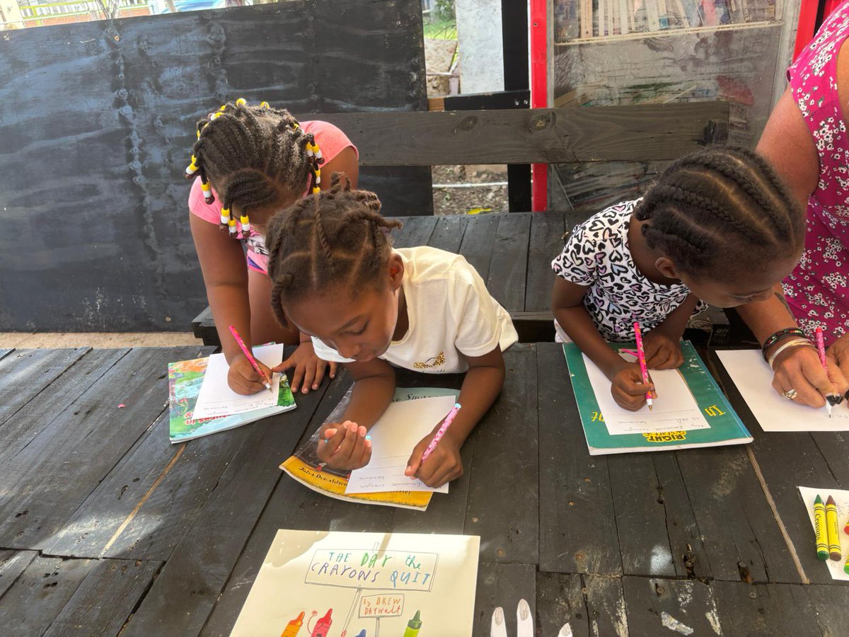 floydgreenja's tweet photo. #Update Big up the Corner Library Crew.. working to help our children during this difficult time https://t.co/ozJOrjn8lE