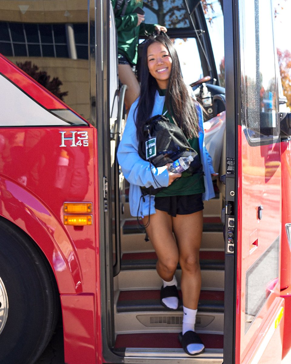 GreenWaveVB's tweet image. The Wave has arrived 🚌 📍 

#RollWave🌊