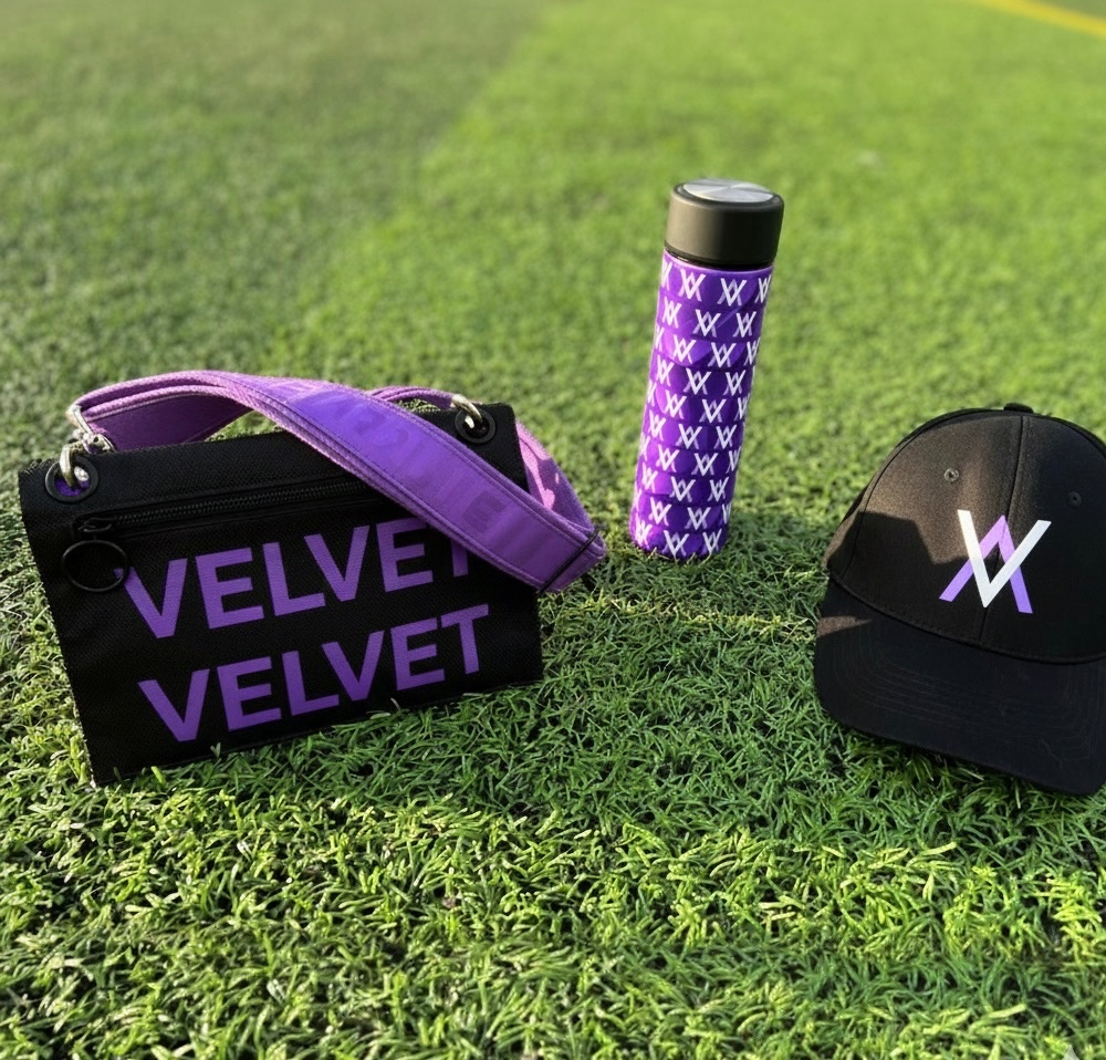 FaithAdesola2's tweet image. 1/3
Stop guessing charts.
Velvet’s DeFAI turns market noise into instant alpha.
One click shows trends, liquidity moves, and token health — explained so anyone can understand.
Trade smarter, not harder.
@Velvet_Capital
#DeFi #CryptoTools #VelvetThreads #DeFAISzn