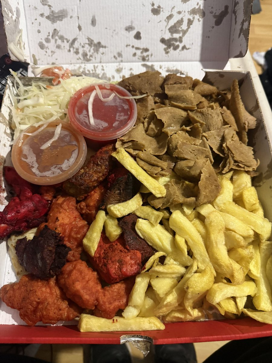 knoxycube's tweet image. It’s been a long ass day but this makes up for it 😎