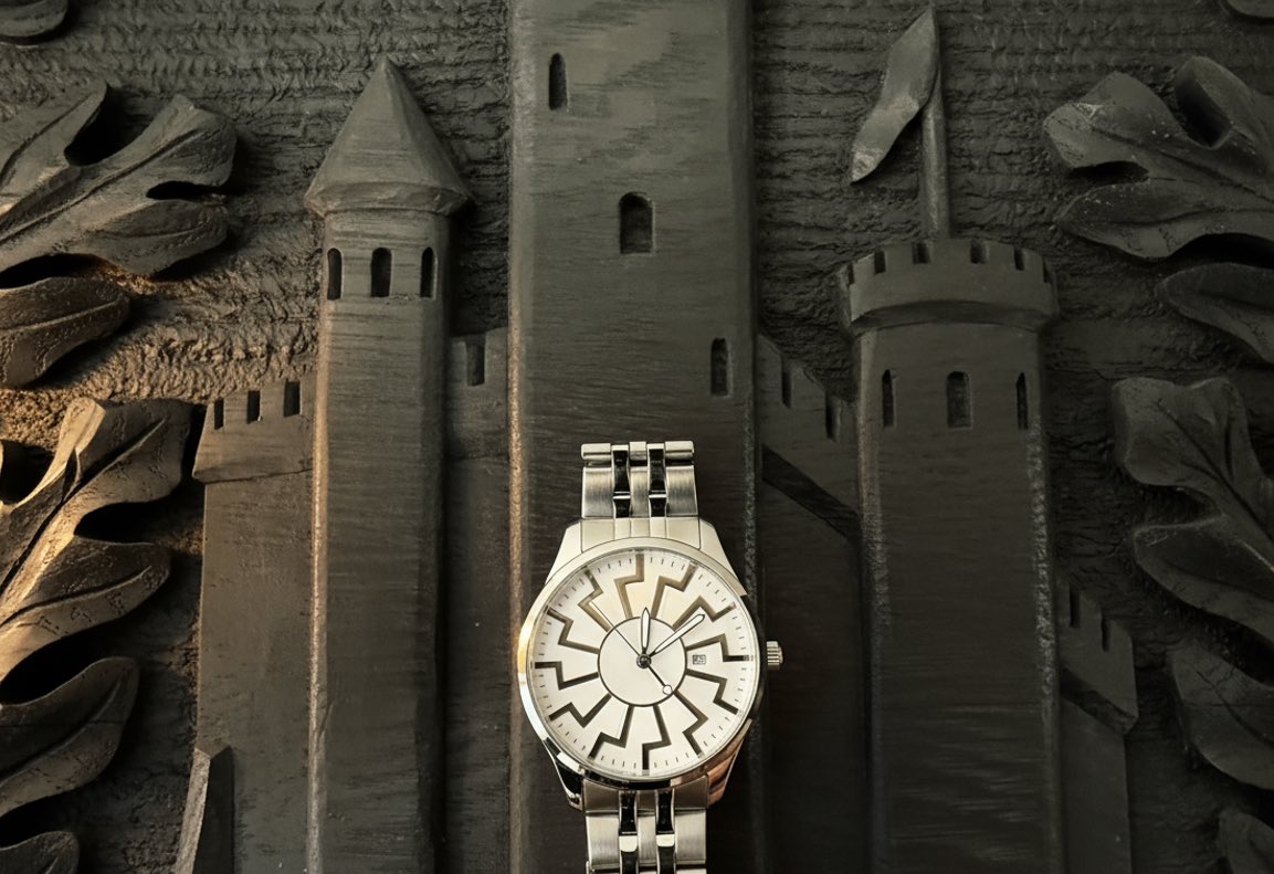 🚨🚨🚨Winner winner chicken dinner 🍽️ 

In my quest to under promise and over deliver, I am naming the top 3.

1st: <a href="/NadjiaFoxx/">Foxx 🦊</a> - Silver Case Silver on Silver Gen 2 SRad Watch

2nd: <a href="/quinn_morgue/">Alles aka Quinn 🤍</a> - Double Sided SRad Flag

3rd: <a href="/OmniDood/">𝔇𝔬𝔬𝔡</a> - Single Sided SRad Flag

Check DM’s! 🙋‍♂️