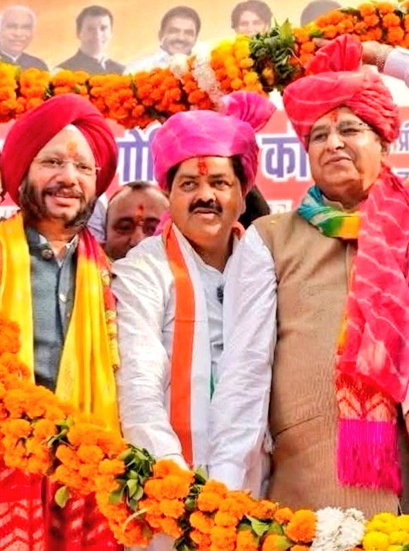 मेरे नेता,बड़े भाई,छात्र राजनीति से जिनको देखते, सीखते आया हूँ आदरणीय <a href="/gurdeepsappal/">Gurdeep Singh Sappal</a> जी  उत्तराखंड में कांग्रेस  की आवाज राष्ट्रीय कांग्रेस  में वरीयता के आधार पर बुलंद करेंगे, और नवनिर्वाचित <a href="/UKGaneshGodiyal/">Ganesh Godiyal</a> जी,  <a href="/incpritamsingh/">Pritam Singh</a> <a href="/drharaksrawat/">Dr Harak Singh Rawat</a> मिलकर 2027 में सरकार बनाएंगे..