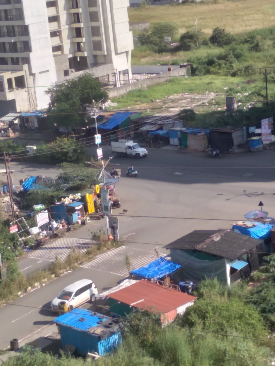 pravinraikar7's tweet image. Reminder 227 : Inspite of multiple reminders since last 15 months, encroachments from footpaths have not been removed by authorities. Are authorities sleeping? Location : Anant Corner Chowk (SkyCity) sec 50, main road, Dronagiri, Navi Mumbai @narendramodi @narendramodi_in…