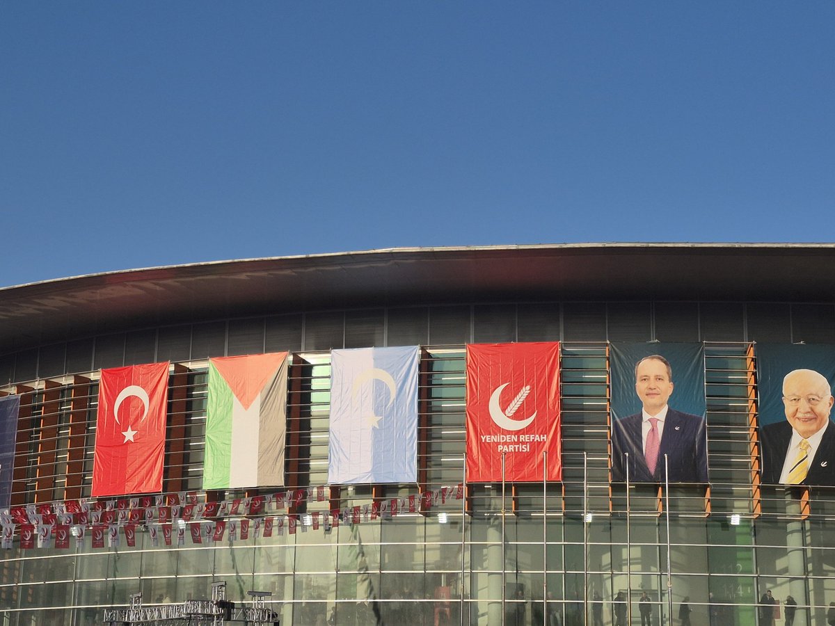 Adil düzen için iş başa düştü!

#HilalinEmrindeHakikatinİzinde
#RefahYollarda