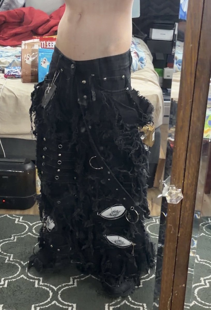 SenzVT's tweet photo. These handmade jeans are some of my coolest (and heaviest) pieces of clothing! 😎 https://t.co/DOQq68cMVV