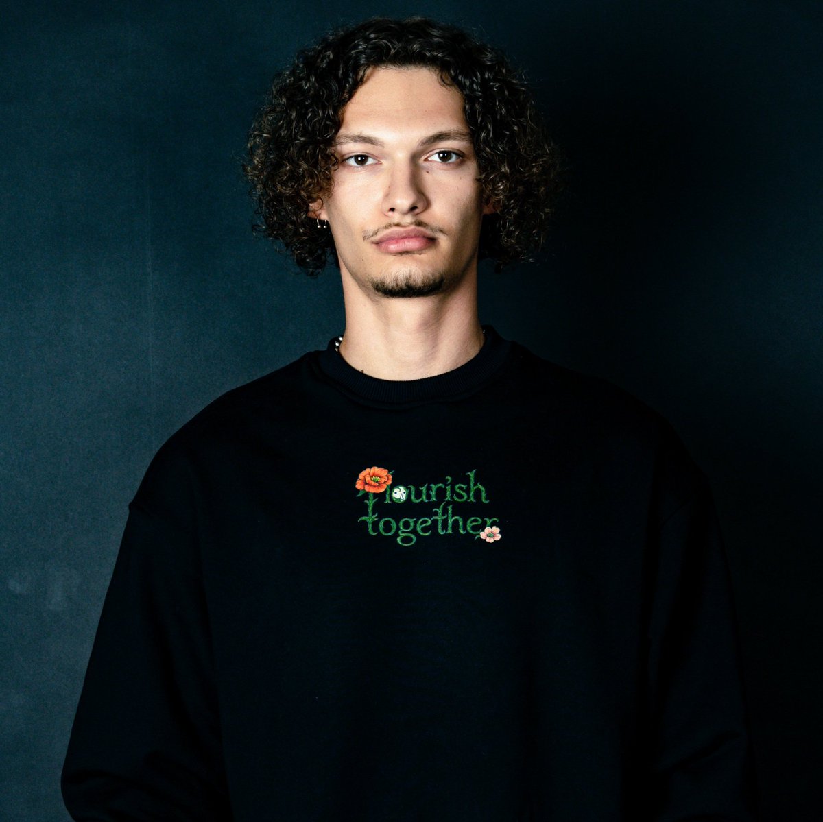 NonPlayableClo's tweet image. We stick together, we flourish together.

Join the $NPC revolution.

Become one of us.