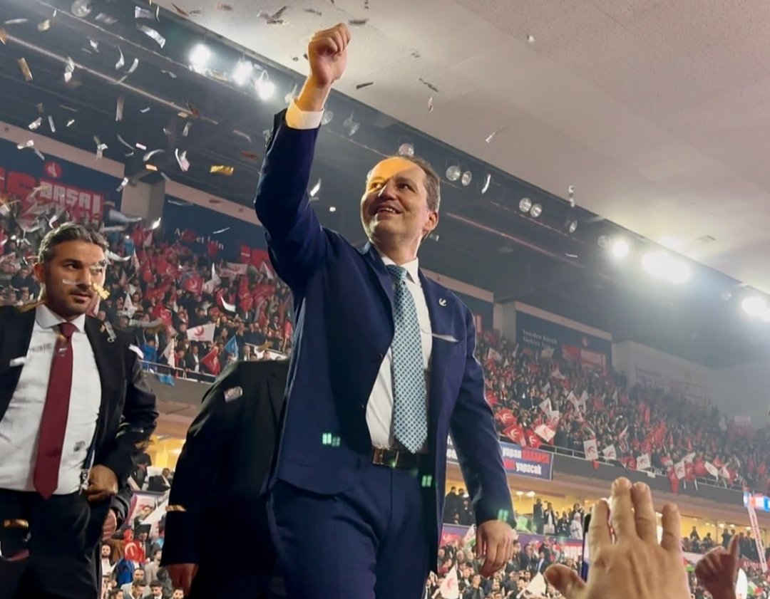osman_gezgin's tweet photo. Yeniden Refah Partimizin 3.Büyük Kongresini muhteşem bir şekilde icra etmemizi sağlayan tüm teşkilat mensuplarımızdan Allah CC razı olsun.
Kongre de MKYK üyeliğine bizleri layık gören LİDERİMİZ DR FATİH ERBAKAN Beyefendiye ve Genel Merkez Teşkilat büyüklerimize şükranlarımızla.. https://t.co/D6KIWvq5pY