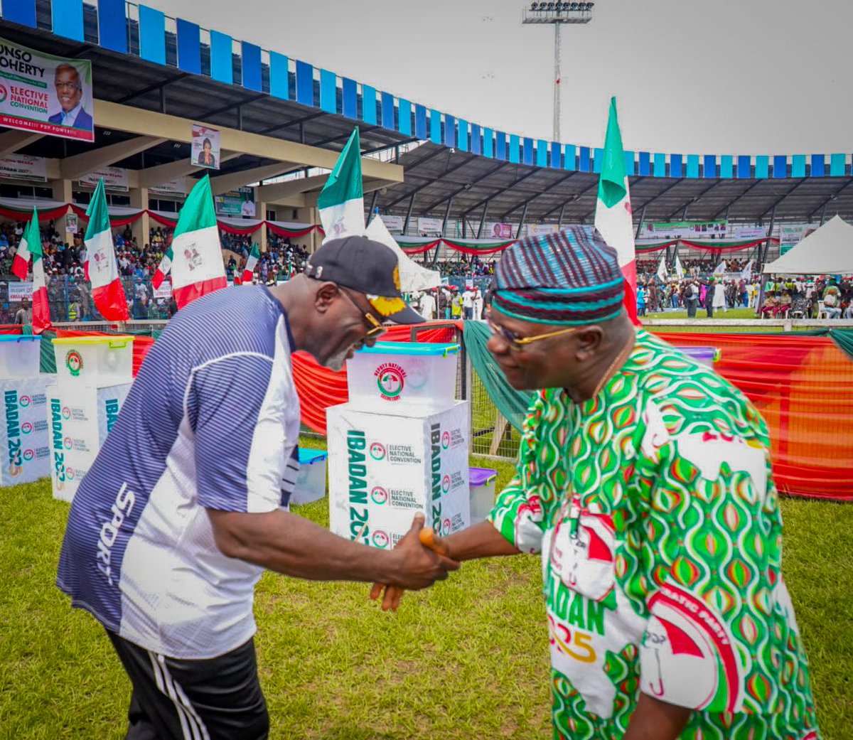 AdedejiOdidiOmo's tweet image. Special thanks to our “Star Boy,” H.E. Engr. Seyi Makinde, whose inclusive leadership helped us weather every storm. A true leader worthy of emulation.

Grateful to all leaders and members who made this a success.
God bless Nigeria, Oyo State &amp;amp; the PDP.
#pdpconvention 
#odidiomo