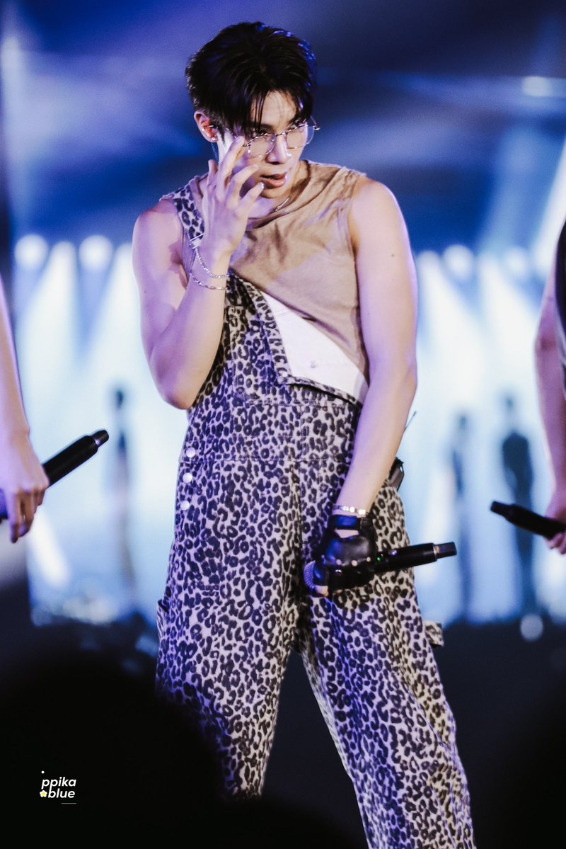 halemb_'s tweet image. /

เป๊ะ!

#JetATLAS 
#BangSaenFest2025xATLAS