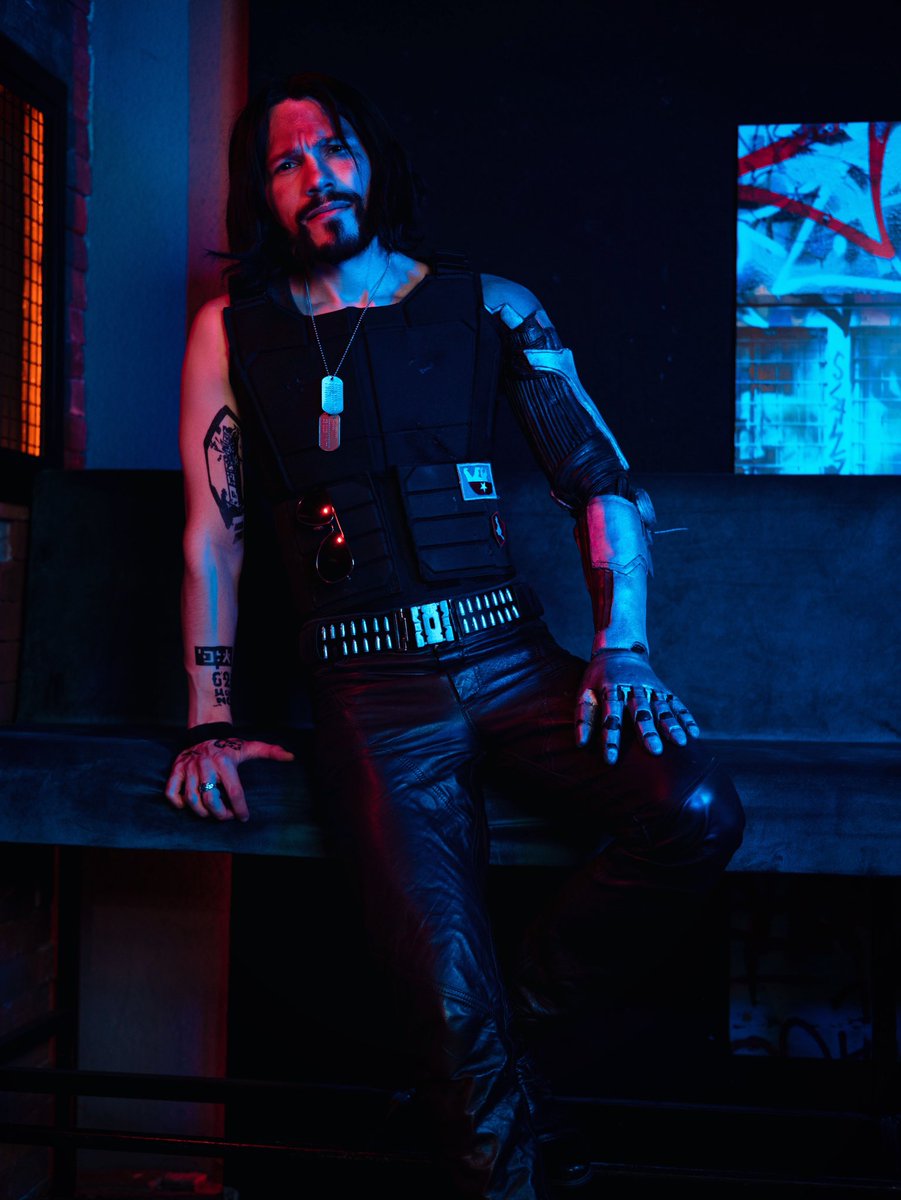 HAPPY BIRTHDAY, ROCKERBOY 🔥🦾🎸

Johnny Silverhand by me 💥