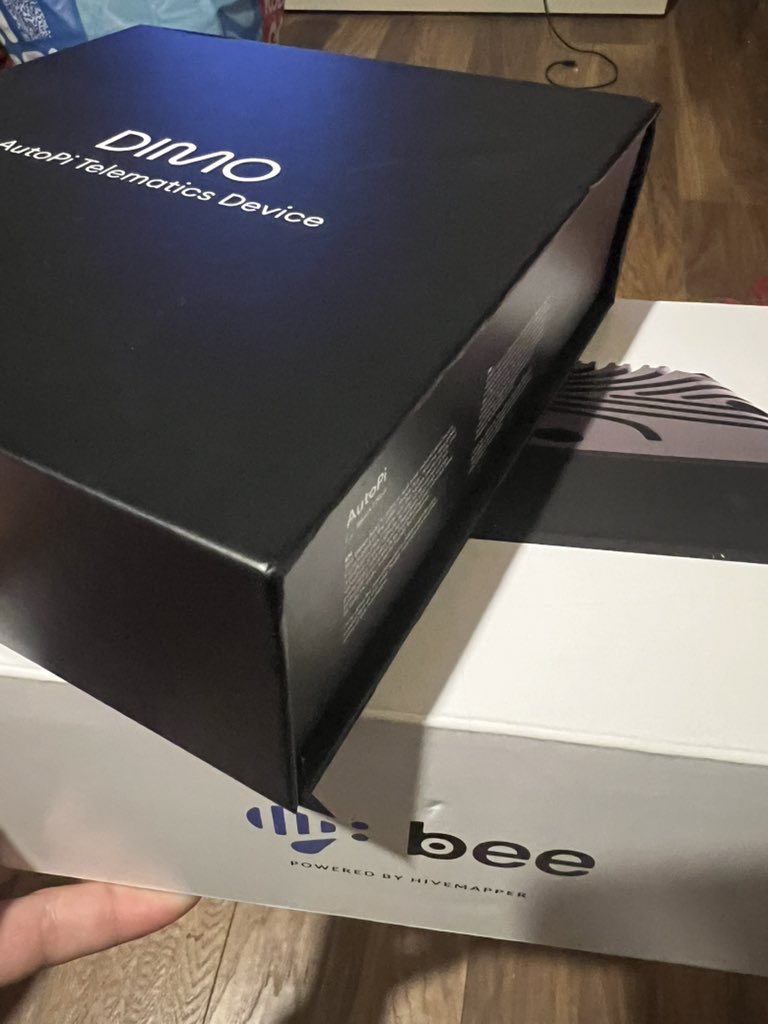 tomi_hatesNFTs's tweet image. So fckin excited👀 my new toys just arrived!
@DIMO_Network  &amp;amp; @Hivemapper 
While collecting car data mapping the road also.
Oh yeah, while collecting rewards😉
#dimo #hivemapper