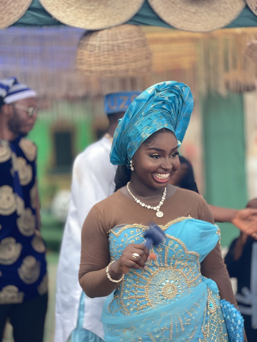 ThatIbionoGirl's tweet photo. Officially an Ngwa Babe.
Aba-la ohazu mmamanu
Keleee nu 
Married the love of my life, yesterday.
From Akwa-Ibom to Abia State. This journey is forever. https://t.co/z9ESr0zU5u