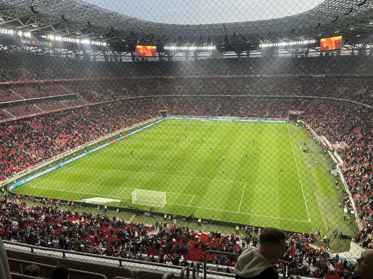 jameslawlor00's tweet image. Budapest (A) 

Troy Parrott, that is all 🦜 ❤️

@IrelandFootball | @sligorovers