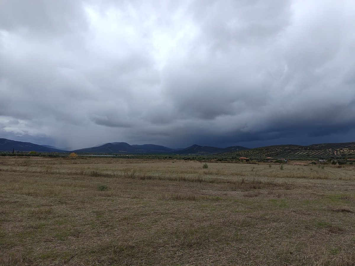 ajgomez23's tweet photo. Fotos de estos días de lluvia del viernes y de hoy domingo @meteocr 
@ElTiempoCMM
@CMM_noticias
@tiempobrasero
@ElTiempo_tve https://t.co/2QEbUPfmUw