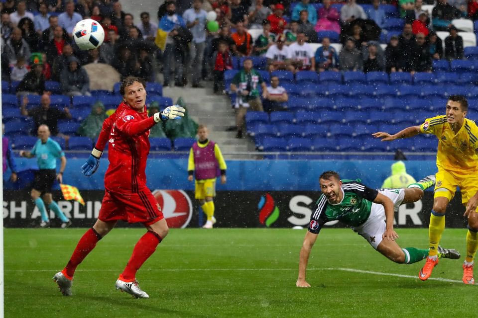 ArmaghNISC's tweet image. Raffle for the @ArmaghNISC supporting @KBRT2013 for limited edition @adidasfootball Euro2016 ball signed by @G23mcauley and @nmcginn10. 

Full story and details of how to enter is in the text. Only £10 entry for a chance to win a piece or @NorthernIreland football heritage #gawa