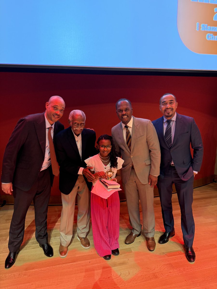 TalleyTrustee's tweet photo. It is always amazing to be at the Indianapolis Public Library Fall Festival, presented by the Indianapolis Public Library Foundation. Congratulations to all of the talented students who win the “Slammin’ Rhymes Challenge XIX.” https://t.co/ol6tPPhsNt