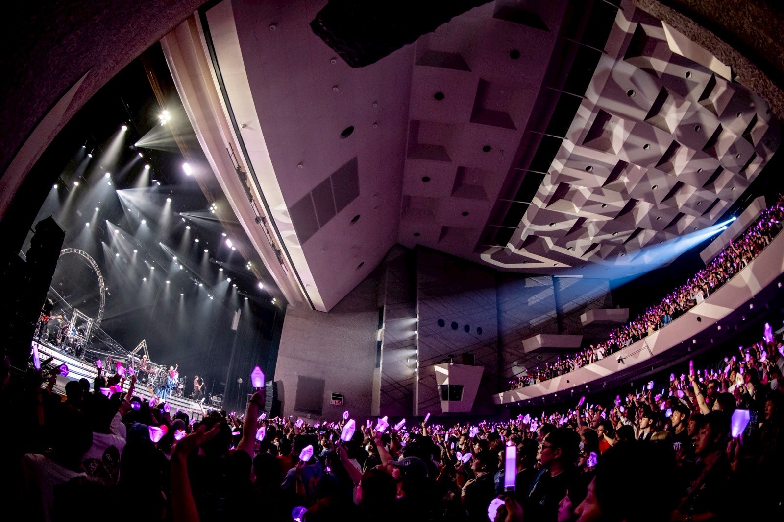 G55MHPTa8AANQu_?format=jpg&name=large