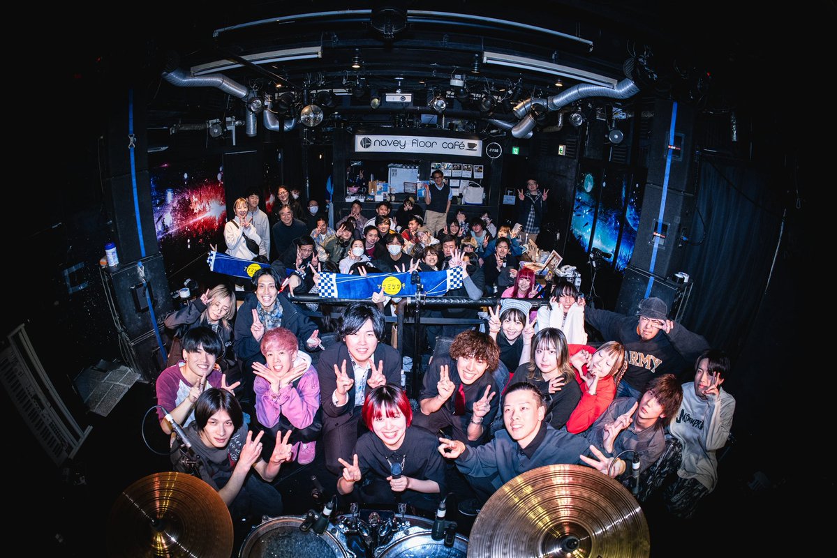 notebooks_0101's tweet image. --- SET LIST ---

2025/11/15(土) 赤坂naveyfloor
アマミツツキ かがや。さん
バースデーイベント
【 月の満ち欠け 】

1. ずっと
2. サルみたい
3. 声がする
4. 恋 
5. 春を待つ花のように

かがやさんがずっと笑顔だったのが印象的な、すごく素敵なイベントでした🎂🎉
改めておめでとうございます🙌
