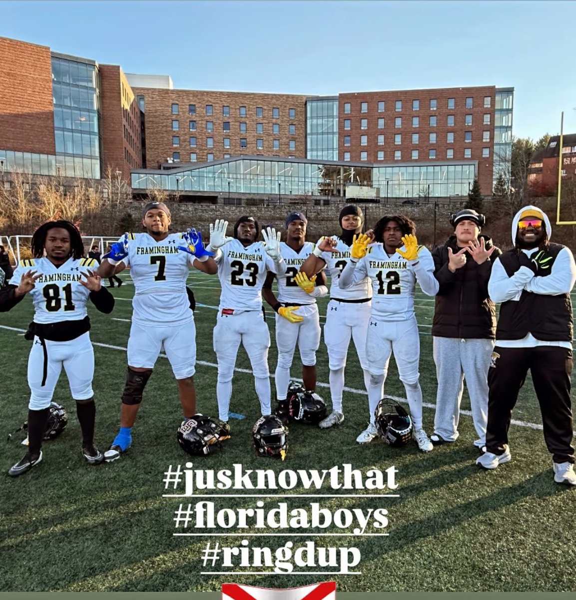 Elizabeth Connally tweet media